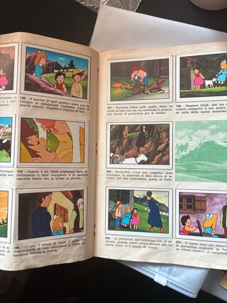 Heidi figurine panini completo spille salde ottimo