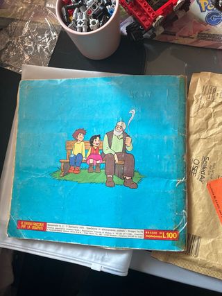 Heidi figurine panini completo spille salde ottimo