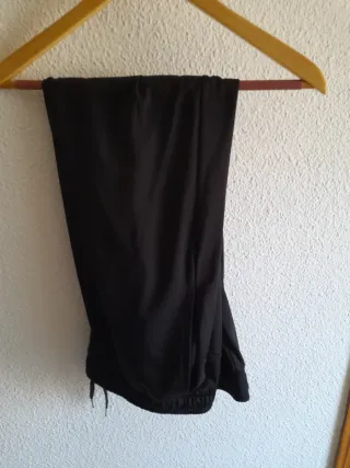 Chándal Puma Negro con Rayas Blancas