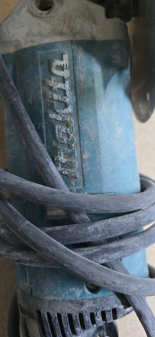 Tronzadora Makita GA9060R