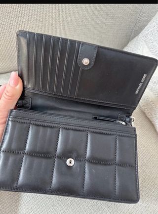 Bolso bandolera Michael Kors acolchado negro