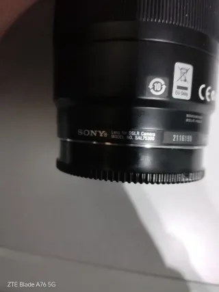 Obiettivo Sony 75-300mm f/4.5-5.6 attacco A