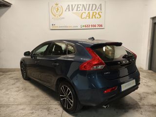 Volvo V40 2019