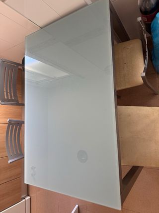 Mesa de cocina y 5 sillas