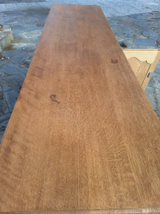 Aparador vintage retro de madera. Rústico