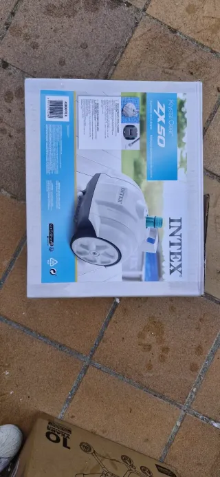 Piscina desmontable 5.49m x 2.74m x 1.32m