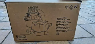 Piscina desmontable 5.49m x 2.74m x 1.32m