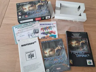 Perfect Dark Nintendo 64 con scatola e manuali