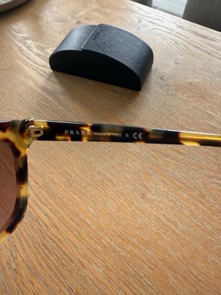 Gafas de sol Prada Marrones Originales con Funda