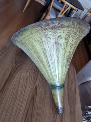 Antigua Gran Trompeta de gramófono color Original