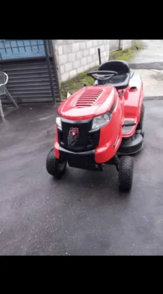 Tractor cortacésped MTD