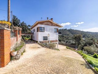 Chalet en venta en La Floresta - Les Planes en Sant Cugat del Vallès