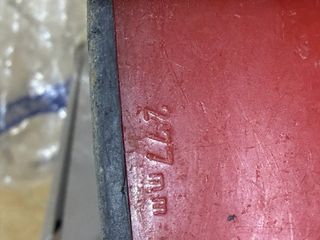 Botas de esquí Atomic rojas y blancas