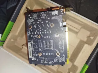 Tarjeta Gráfica Zotac GeForce GTX 1650 gddr6,4GB