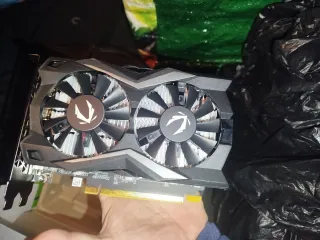 Tarjeta Gráfica Zotac GeForce GTX 1650 gddr6,4GB