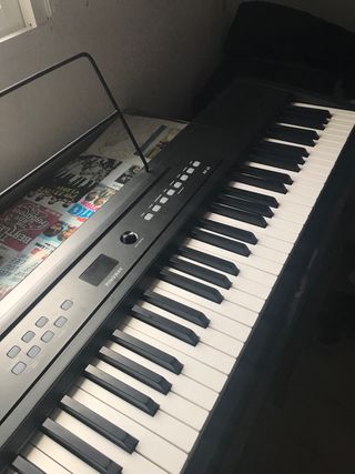 Piano digital RINGWAY RP25