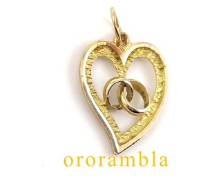 Colgante Corazón Oro 18k con Anillos