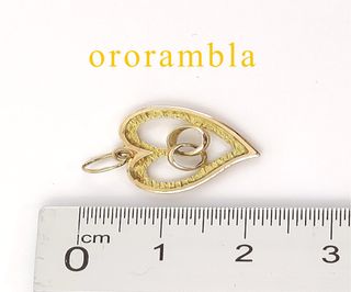 Colgante Corazón Oro 18k con Anillos