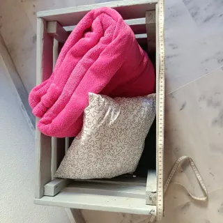 Caja de almacenaje de madera gris