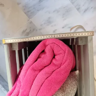 Caja de almacenaje de madera gris