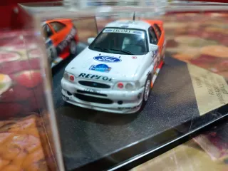 Ford Escort WRC Sainz 1/43 Repsol