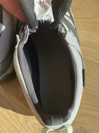 Botas de montaña impermeables