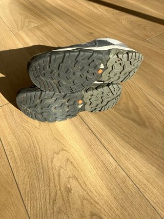 Botas de montaña impermeables