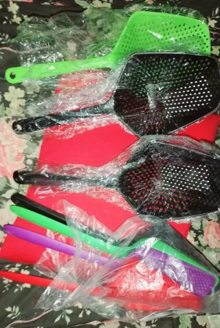 Palette per frittura di vario colore