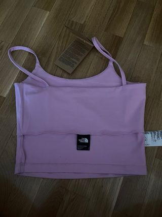 Camiseta top deportivo The North Face rosa