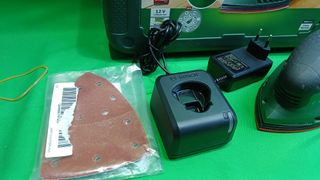 Lijadora Bosch EasySander 12 a batería