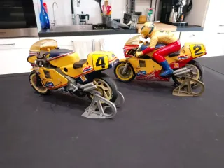 Honda NSR 500 scala 1/8