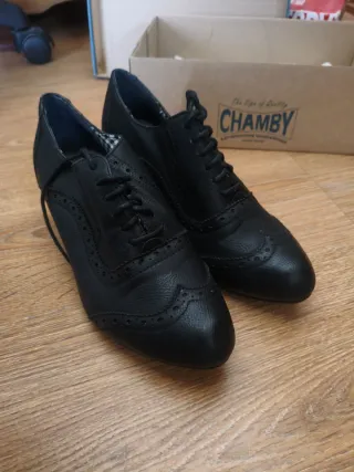 Botines negros invierno tacón bajo