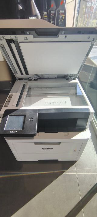 Impresora Brother DCP-L3560CDW Multifunción Color