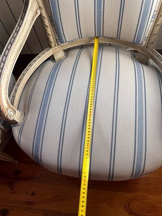 Coppia di poltrone Luigi XVI in riproduzione, URGENTE