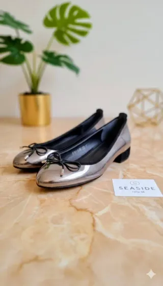 Zapatos planos Seaside plateados talla 38