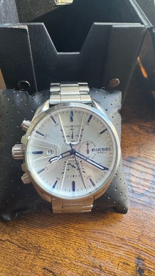 Reloj Diesel Cronógrafo Plata y Blanco