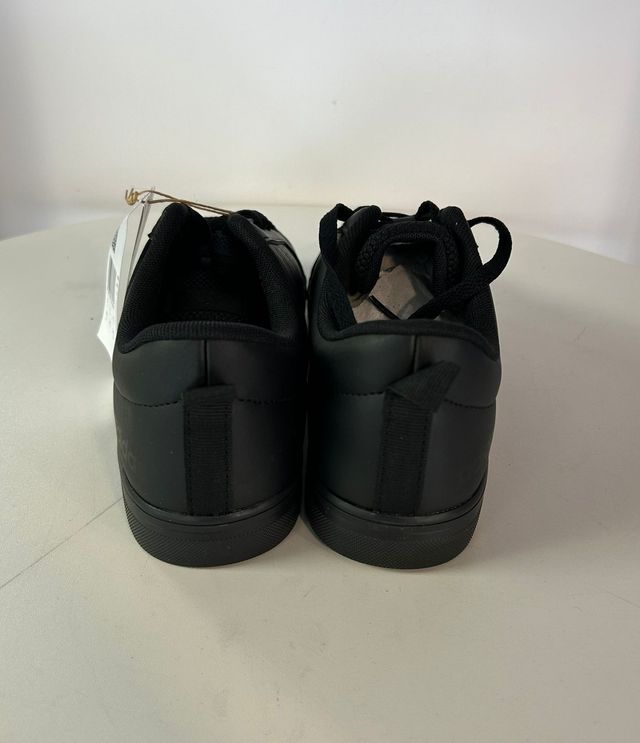 Zapatillas Adidas Negras - miniatura 2