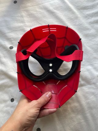 Máscara de Spiderman Roja y Negra