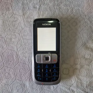 Móvil Nokia 2630 Negro/Plateado