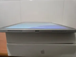 iPad 10ª Gen WiFi 64GB Argento