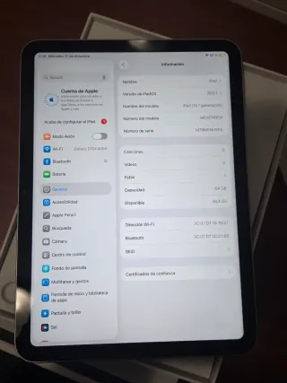 iPad 10ª Gen WiFi 64GB Argento