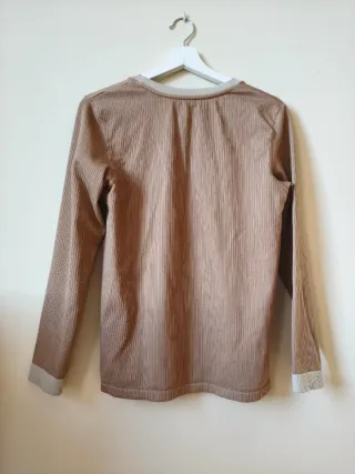 Camiseta H&M manga larga talla XL