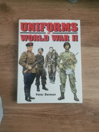 Uniformes de la Segunda Guerra Mundial libro