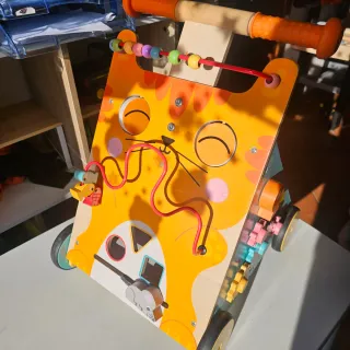 Janod Carrello Attività Gatto Legno