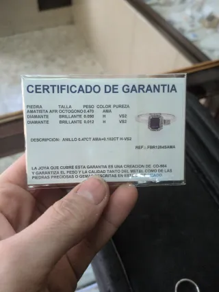 Anillo Oro Blanco Amatista y Brillantes