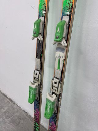 Esquís Vintage Atomic Impulse