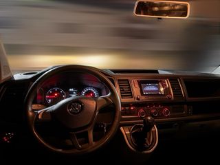 SE VENDE VW TRANSPORTER T6 BICOLOR