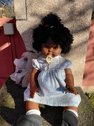 Muñeca retro con chupete