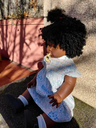 Muñeca retro con chupete