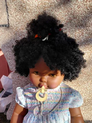 Muñeca retro con chupete